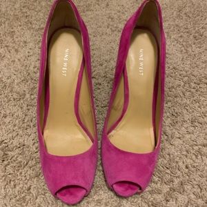 Nine West peep toe pumps